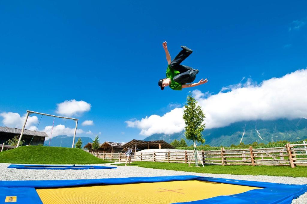Alpenresort Schwarz Mieming Buitenkant foto